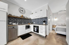 Modern Luxury Studio Apartment